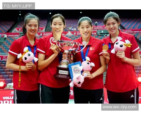 朱婷又一老队友有喜了！33岁女排奥运冠军宣告怀孕，工作家庭双丰收